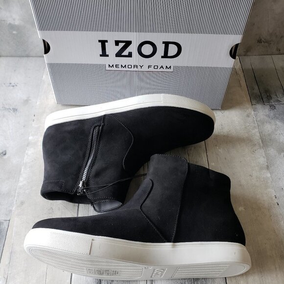 NWT - IZOD Mila Womens Memory Foam Black Faux Suede Ankle Boots Bootie - Size 10 - Picture 1 of 6